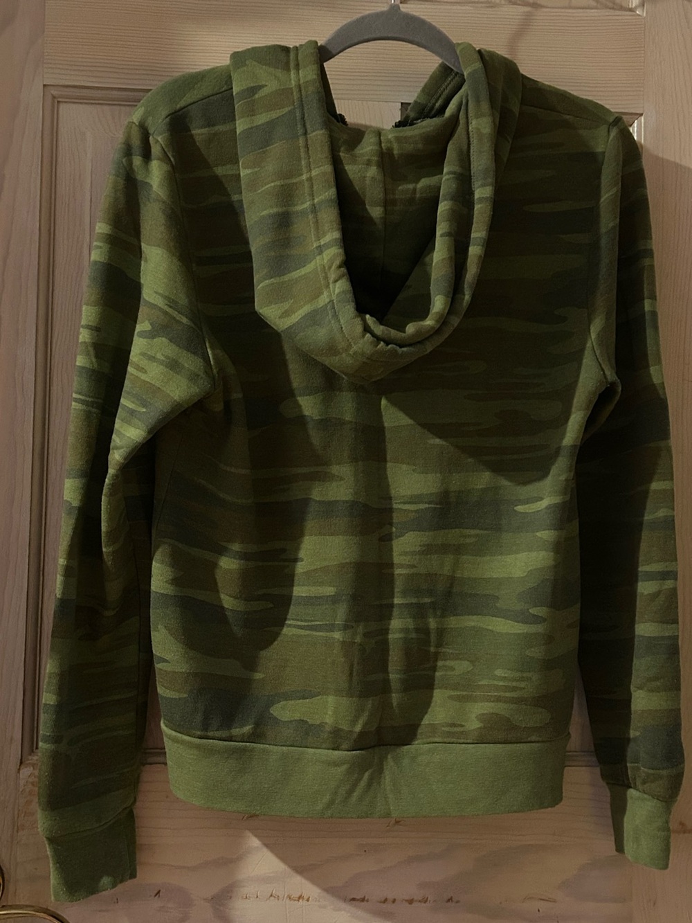 AVIATOR NATION 5 STRIPE HOODIE - CAMO. Women’s Medium - Picture 6 of 10